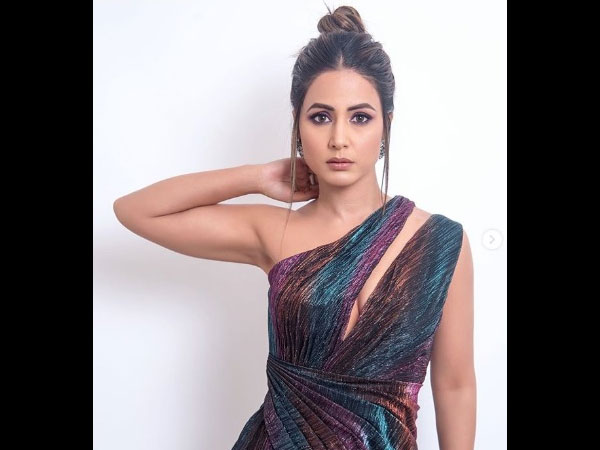 Hina Khan Is A Great Mix Of Sensuality & Class