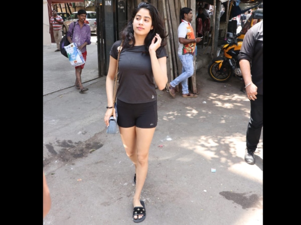 Janhvi Kapoor's Monday Gym Look