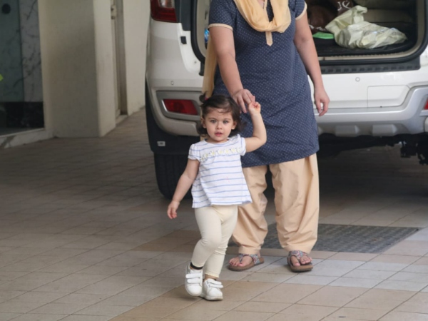 The Adorable Inaaya Khemu Snapped At Her Playschool