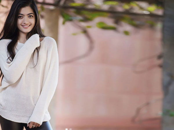 Santosh H‏ @Santosh07982424