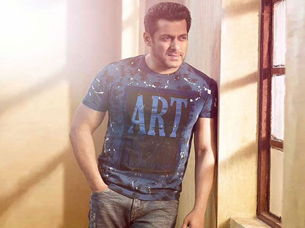 On Heroines Exposing On-screen