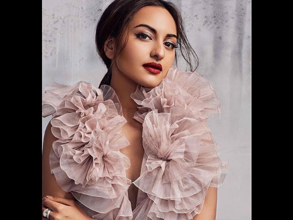 Sonakshi Sinha Opens Up About Being Body Shamed Sonakshi Sinha Opens Up About Being Body Shamed