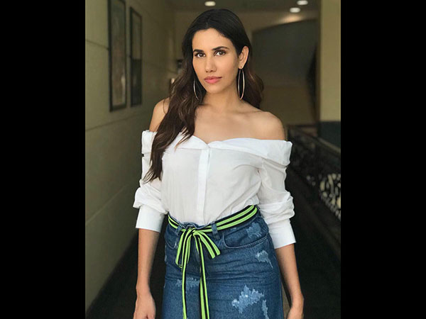 My Heart Broke My Heart Broke