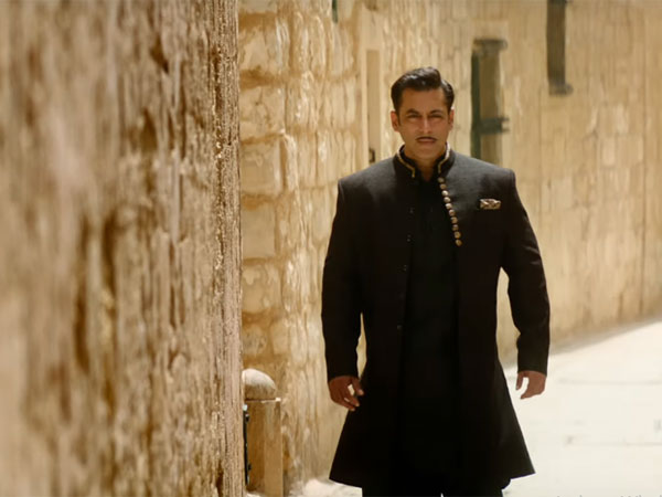 Prateem Bhattacharjee‏ @PrateemBhattac1