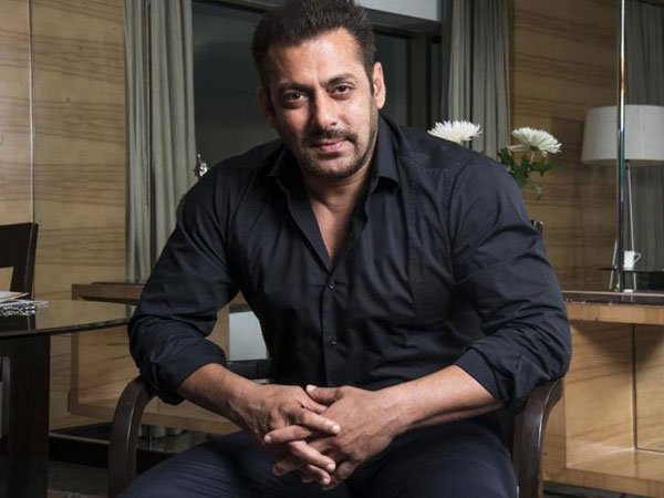 Salman Is All Praises For SRK & Aamir Salman Is All Praises For SRK & Aamir