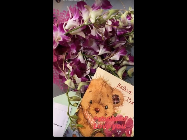 Shubhaavi Shocks Hina By Sending Her Favourite Flowers