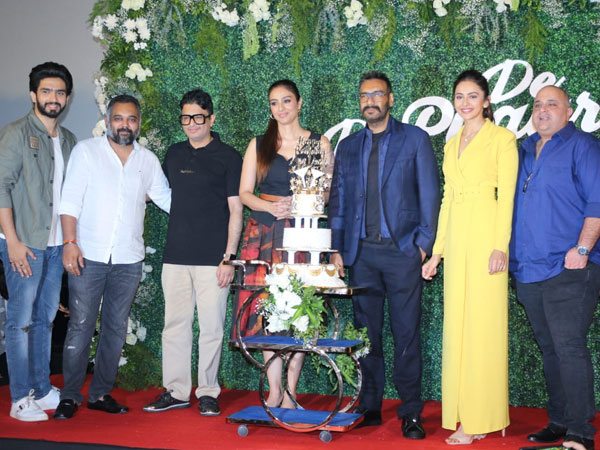 Harsh Thakkar @hars42718442 Harsh Thakkar @hars42718442