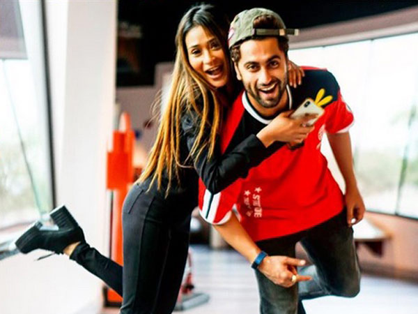 Are Sara & Ankit Dating?