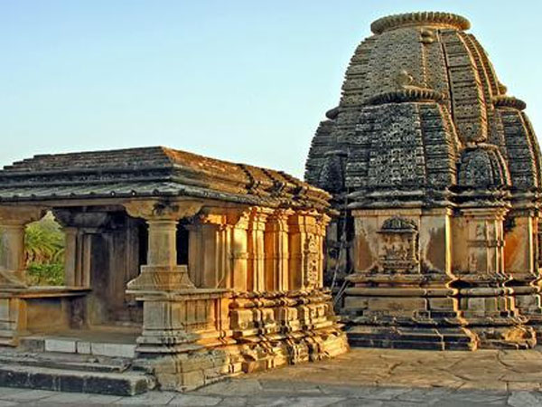 Show To Be Launched At Udaipur’s 1000-year-old Saas-bahu Temple