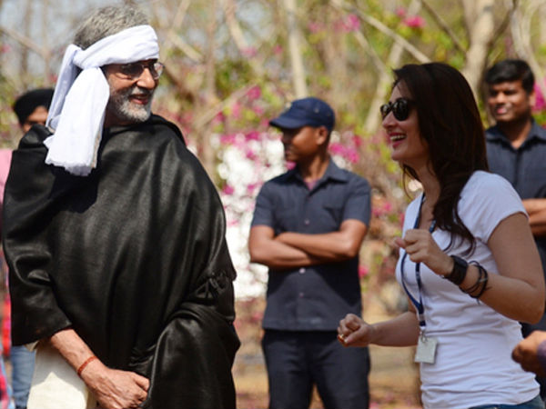 This Post Of Big B Reminds Us Of His Yet Another Cute Post For Kareena This Post Of Big B Reminds Us Of His Yet Another Cute Post For Kareena