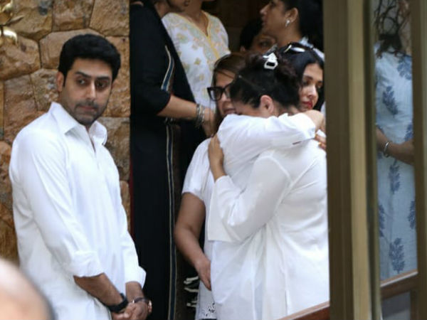 Many B-town Actors Stood By The Devgns During Their Time Of Sorrow
