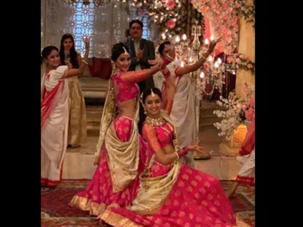 Hina & Erica To Recreate Madhuri Dixit & Aishwarya Rai’s Dola Re Moment