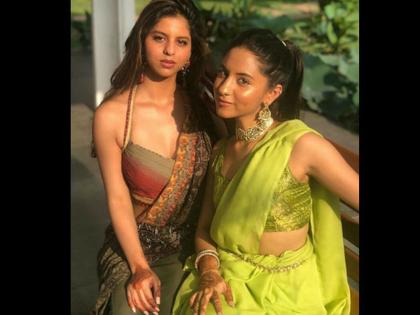 Suhana With Her Cousin Suhana With Her Cousin