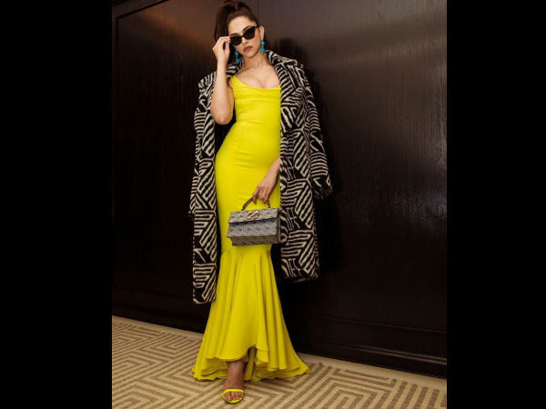 Oozing Hotness & How!