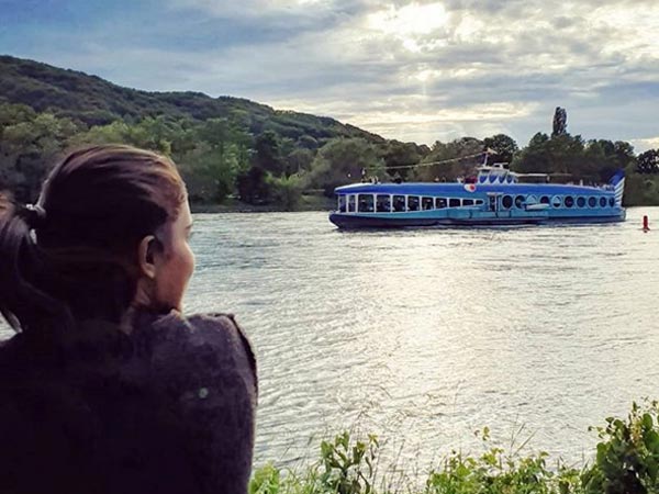 She's Enjoy Her Life