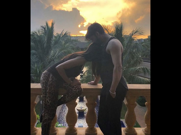 Rohman Invited Her Over For A Game Of Football Rohman Invited Her Over For A Game Of Football