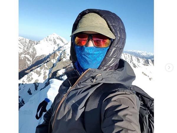 She Loves Travelling