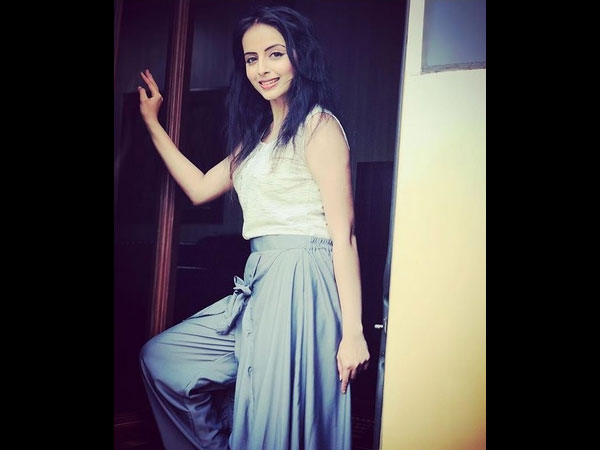 Who Selected The Costume For The Show? Who Selected The Costume For The Show?