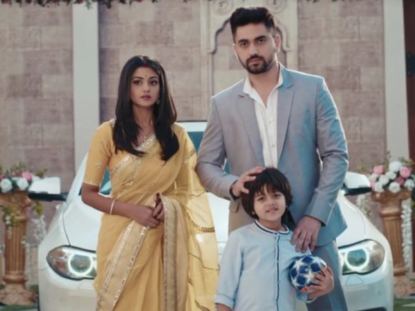 The Actress Says… The Actress Says…