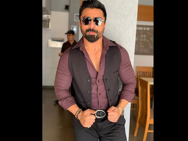 Ex-Bigg Boss’ Ajaz Khan Gets Arrested For Sharing Objectionable Video & Mocking Mumbai Police! Ex-Bigg Boss’ Ajaz Khan Gets Arrested For Sharing Objectionable Video & Mocking Mumbai Police!