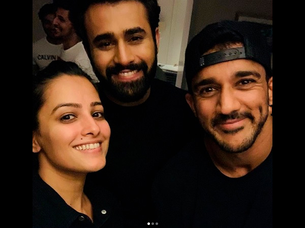 Anita Hassanandani Wishes Her Co-actor On His Special Day