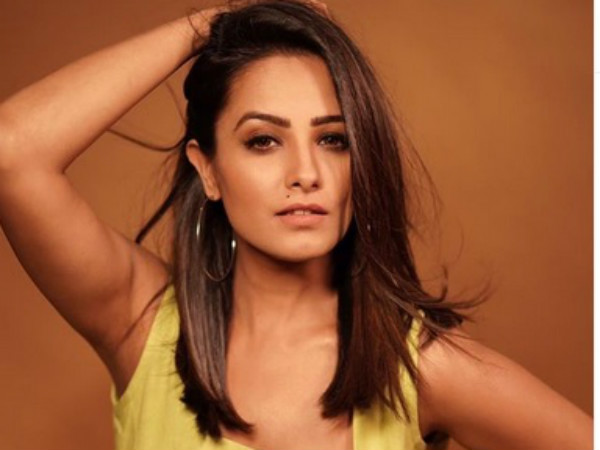 Anita Couldn’t Refuse The Offer!