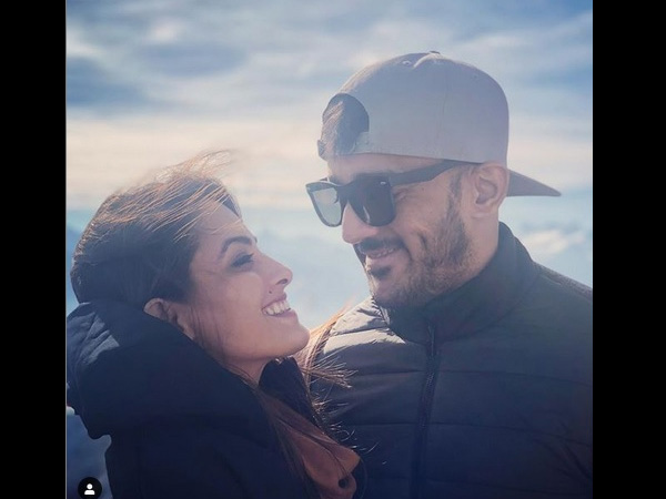 The Actress Gives Points To Their Jodi