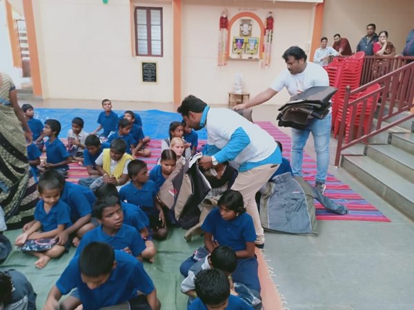 Yash Extends His Support