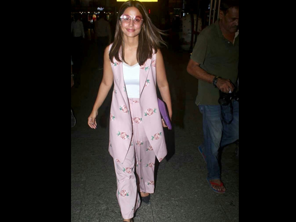 Hina Khan’s Airport Look Hina Khan’s Airport Look