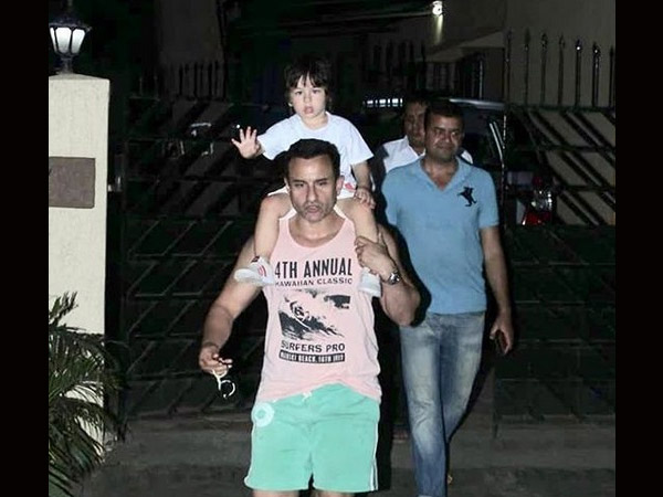 The Actor Schools The Paparazzi