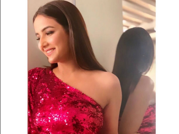 Why Jasmin Doesn’t Want To Play Komolika