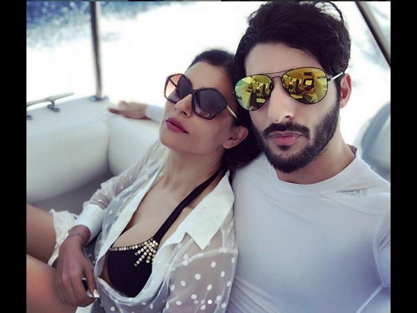 They Look So Good Together! They Look So Good Together!