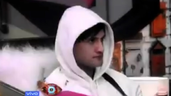 Asim Riaz & Paras Chhabra Get Into A Fight!