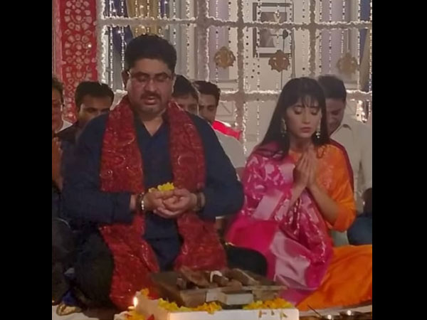 Yeh Rishta Kya Kehlata Hai Team Performs A Havan