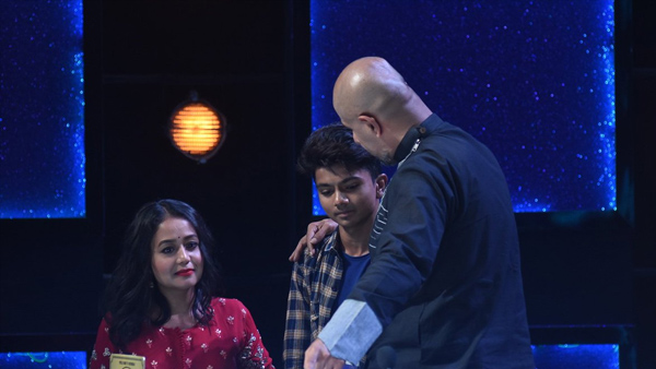 Vishal Dadlani Tweeted Vishal Dadlani Tweeted