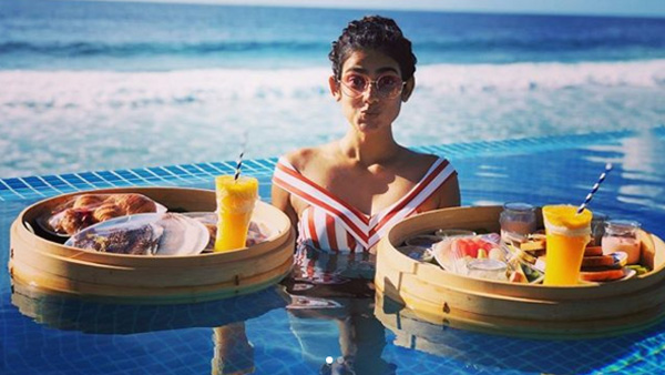 She's A Total Foodie!