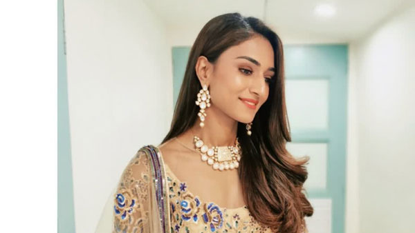 Erica Fernandes Erica Fernandes