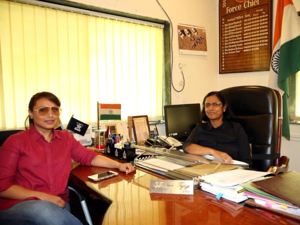 Rani Mukerji Meets Maharashtra Lady Supercop Archana Tyagi IPS Rani Mukerji Meets Maharashtra Lady Supercop Archana Tyagi IPS