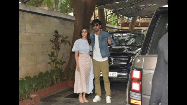 Alia Attends The Kapoors' Christmas Brunch For The First Time