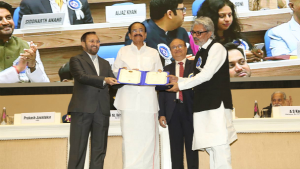 Sanjay Leela Bhansali Bags Best Music Direction Award 