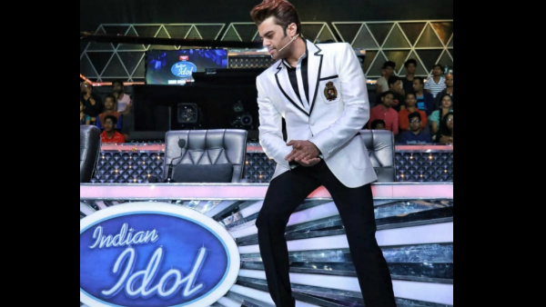 Maniesh Paul Replaces Aditya Narayan