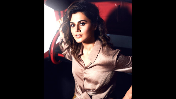 At The Conclave, Taapsee Also Opened Up About Being Called Kangana Ranaut's Sasti Copy At The Conclave, Taapsee Also Opened Up About Being Called Kangana Ranaut's Sasti Copy