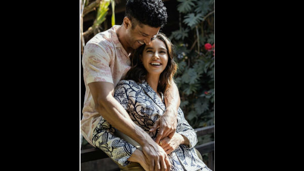 farhan-akhtar-and-shibani-dandekar-to-get-hitched-very-soon farhan-akhtar-and-shibani-dandekar-to-get-hitched-very-soon