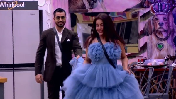 Shehnaz Blushes As Gautam Gulati Enters Bigg Boss House