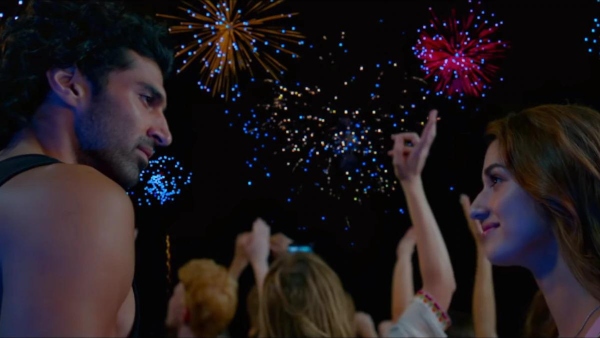 Aditya Roy Kapur And Disha Patani Know How To Give The Best Vacation Goals, Find Out!