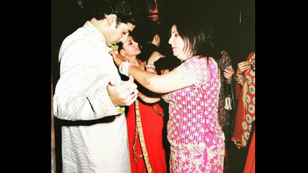 Farah Khan Pulls Abhishek's Leg