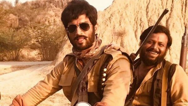 Best Costume: Sonchiriya