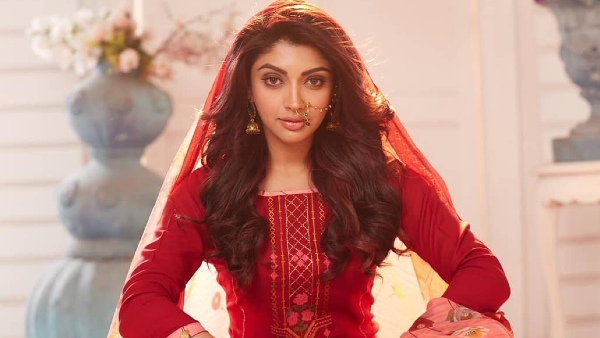 Akanksha Puri Was Approached For Naagin 4