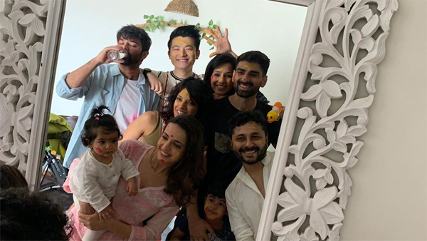 All Actors In One Frame