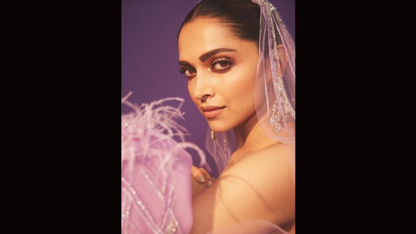 Ranveer's Wife Deepika Reacted Like This On His Big Win